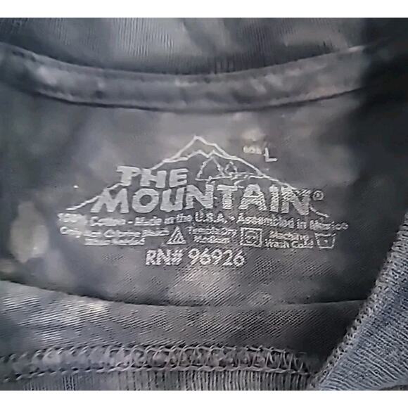 Vintage 2002 The Mountain Wolf Tee | Gray Tie Dye | USA Made | Size Large - Picture 8 of 8